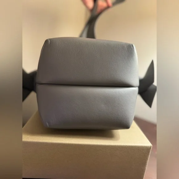 Acne Studios Musubi Mini Bag Shoulder Bag Grey - Picture 12 of 13